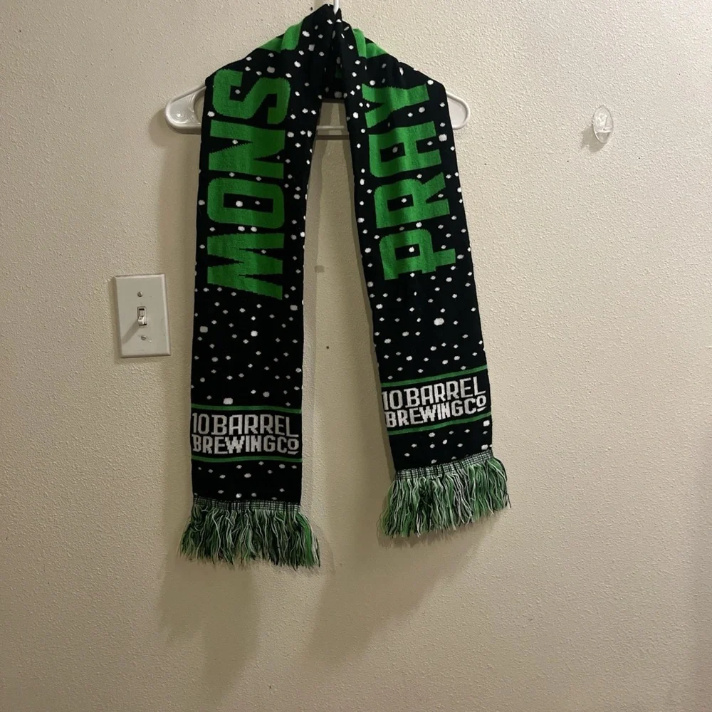 Black and Green Scarf